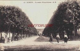 CPA NIMES - GARD - AVENUE FEUCHERES - Nîmes