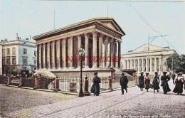 CPA NIMES - GARD - LA MAISON CARREE ET LE THEATRE - Nîmes