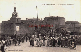 CPA CONCARNEAU - FINISTERE - LA PORTE DE LA VILLE CLOSE - ANIMEE - Concarneau