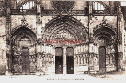 CPA BAZAS - GIRONDE - LA CATHEDRALE - Bazas