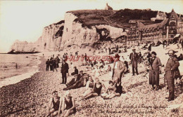 CPA ETRETAT - SEINE MARITIME - LA PLAGE A L'HEURE DU BAIN - Etretat