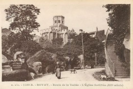 ROYAT  Proute De La Vallée  Eglise Fortifiée  42   (scan Recto-verso)MA2220Ter - Royat