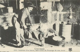 Interieur D'un Buron Fabrication Du Fromage 42   (scan Recto-verso)MA2242Bis - Besse Et Saint Anastaise