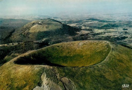 LE PUY DU PARIOU  Cratere Volcan 35   (scan Recto-verso)MA2242Bis - Besse Et Saint Anastaise