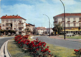 CHATILLON SUR CHALARONNE Place De La Reppublique 1(scan Recto-verso) MA2261 - Châtillon-sur-Chalaronne