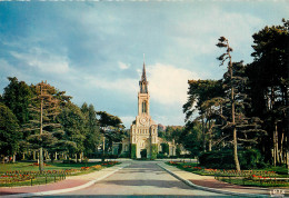 DEAUVILLE PLAGE FLEURIE L Eglise Et Le Parc 11(scan Recto-verso) MB2387 - Deauville