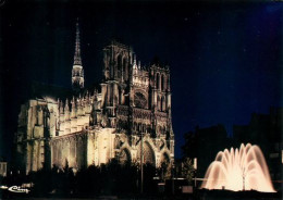 AMIENS La Cathedrale  La Nuit   2   (scan Recto-verso)MA2269Bis - Amiens