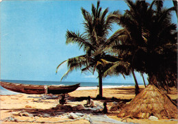 TOGO  Pecheurs Sur La Plage  8   (scan Recto-verso)MA2295Und - Togo