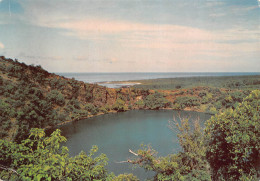 GRANDE COMORES Le Lac Salé  44 (scan Recto-verso)MA2296 - Comoros