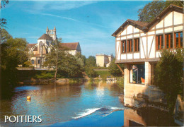 POITIERS Sur La Rive Du Cliain Le Chevet De L Eglise Montierneuf 28(scan Recto-verso) MC2439 - Poitiers