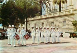 Principaute De MONACO  LE PALAIS ET LA RELEVE DE LA GARDE 28(scan Recto-verso) MC2462 - Autres & Non Classés