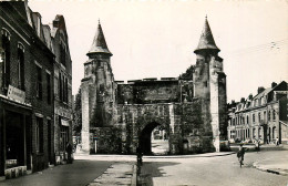 59* CAMBRAI    Porte De Pars   CPSM  (format 9x14cm)   RL25,1120 - Cambrai