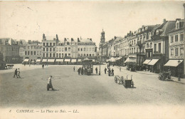 59* CAMBRAI    La Place Du Bois     RL25,1121 - Cambrai