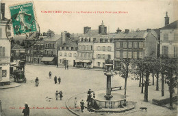 61* VIMOUTIERS Fontaine – Place Cour Aux Moines      RL25,1696 - Vimoutiers