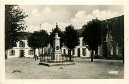 56* CLEGUEREC Monument  Pobeguin  CPSM (9x14cm)           RL37.0863 - Cleguerec