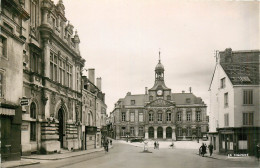 52* CHAUMONT  Place De L Hotel De Ville    CPSM (9x14cm)      RL37.0581 - Chaumont