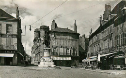 52* LANGRES   Place Diderot  CPSM (9x14cm)        RL37.0579 - Langres