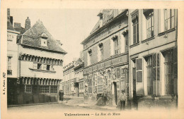 59* VALENCIENNES  Le Rue De Mons  RL37.1085 - Valenciennes