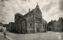 58* POUGES LES EAUX   L Eglise  CPSM (9x14cm)   RL37.1067 - Pougues Les Eaux