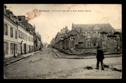 60 - BRETEUIL - ECOLE DES GARCONS ET RUE ADRIEN MAITRE - VOIR ETAT - Breteuil