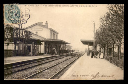 77 - CHELLES - LES QUAIS DE LA GARE DE CHEMIN DE FER - Chelles