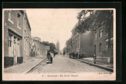 CPA Jeumont, Rue Hector Despret, Vue De La Rue  - Jeumont