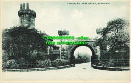 R556649 Towneley Park Gates. Burnley. Brier Series. Fred Taylor. Brierfield - Monde