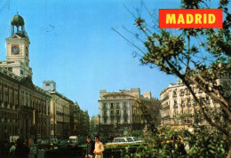 (RECTO / VERSO) MADRID EN 1985 - PUERTA DEL SOL - PETIT PLI ANGLE HAUT A GAUCHE - CPSM GF - Madrid