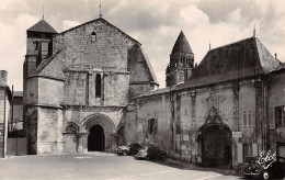 17 SAINTES L EGLISE DE SAINT PALAIS - Saintes