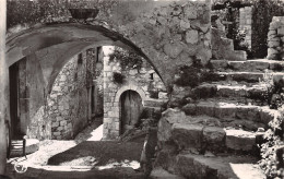 06-EZE-N° 4444-E/0105 - Eze