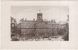 Amsterdam: Koninklijk Paleis - (Nederland/Holland) - 1957 - Oldtimer Auto's - Amsterdam