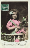 FETES - VOEUX - Bonne Année - Petite Fille - Fantaisie - Carte Postale Ancienne - New Year