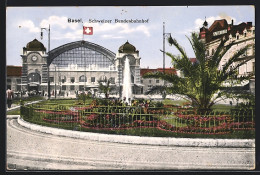 AK Basel, Schweizer Bundesbahnhof Mit Strassenpartie  - Bâle