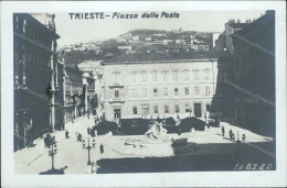 Bu615 Cartolina Fotografica Trieste Citta' Piazza Delle Poste  Friuli - Trieste (Triest)