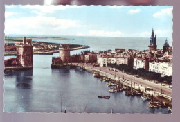 17 - LA ROCHELLE - LE PORT ET LA TOUR DES QUATRES-SERGENTS - COLORISÉE -  - La Rochelle