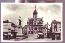 60 - COMPIEGNE - HÔTEL DE VILLE - ANIMÉE - AUTOMOBILE -  - Compiegne