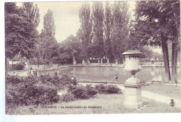 93 - LE RAINCY - LE JARDIN PUBLIC DU PRESBYTERE - ANIMÉE -  - Le Raincy