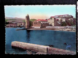 Cp, 66, Collioure, La Plage Et Le Fort Du Miradou, Vierge, Ed. Yvon, N° 3164 - Collioure