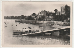 119 DEPT 35 : édit. Cap N° 9 : Dinard La Pointe Malouine - Dinard