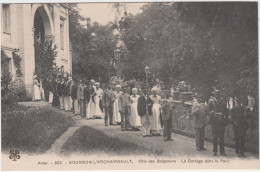 ALLIER - 532 - BOURBON L'ARCHAMBAULT - Fête Des Baigneurs - Cortège Dans Le Parc - Bourbon L'Archambault