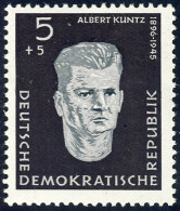 635 Gedenkstätten Kuntz 5+5 Pf ** - Unused Stamps