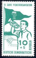 645 Pionierorganisation 10+5 Pf ** - Unused Stamps