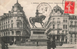 FRANCE - Orléans - La Place Du Martroi - Statue De Jeanne D'Arc - Animé - Carte Postale Ancienne - Orleans