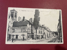 95380 Louvres - Rue De Paris - L'Arbre De La Liberté - Louvres