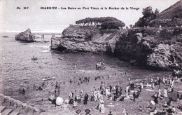 64 - BIARRITZ - Les Bains Au Port Vieux Et Le Rocher De La Vierge - Biarritz