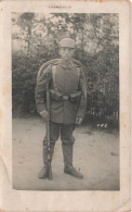 MILITARIA - Militaire - Homme - Soldat - Fusil - Carte Postale Ancienne - Other & Unclassified