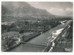 CPSM Dentelée 10.5 X 15 Isère  GONCELIN Vue Aérienne Le Pont Sur L'Isère - Other & Unclassified