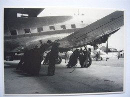 Avion / Airplane / TAP - AIR PORTUGAL / Douglas DC-3 / Airline Issue - 1946-....: Modern Tijdperk