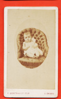 09823 / ⭐ Photo CDV 49-ANGERS 1890s ◉ Bébé ◉ Photographie F. BERTHAULT Fils Place RALLIEMENT Et Rue ALSACE - Persone Anonimi