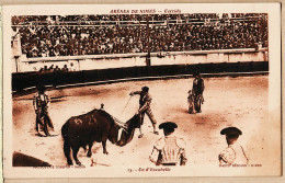 09638 / ⭐ Tauromachie Photo BEDOUIN - NIMES Gard ARENES CORRIDA Un ESCABELLO 1930s COMBIER N°13 Cptau  - Nîmes